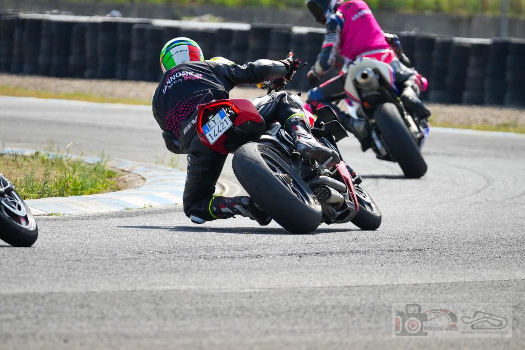 Corso di guida moto a Airola (Benevento)